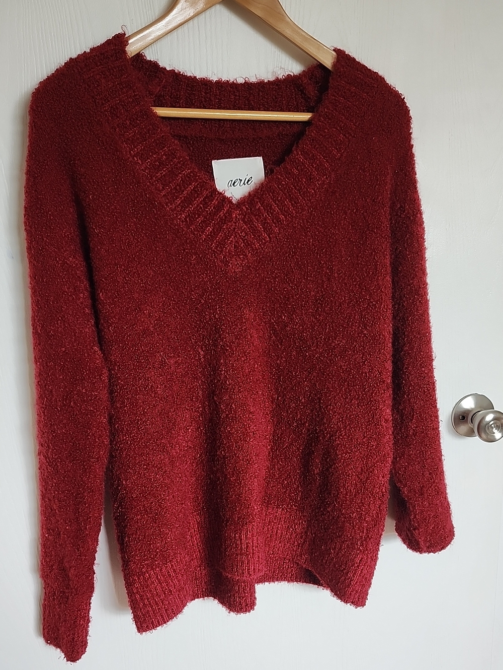 aerie Women's V-Neck Plush Sweater - Red